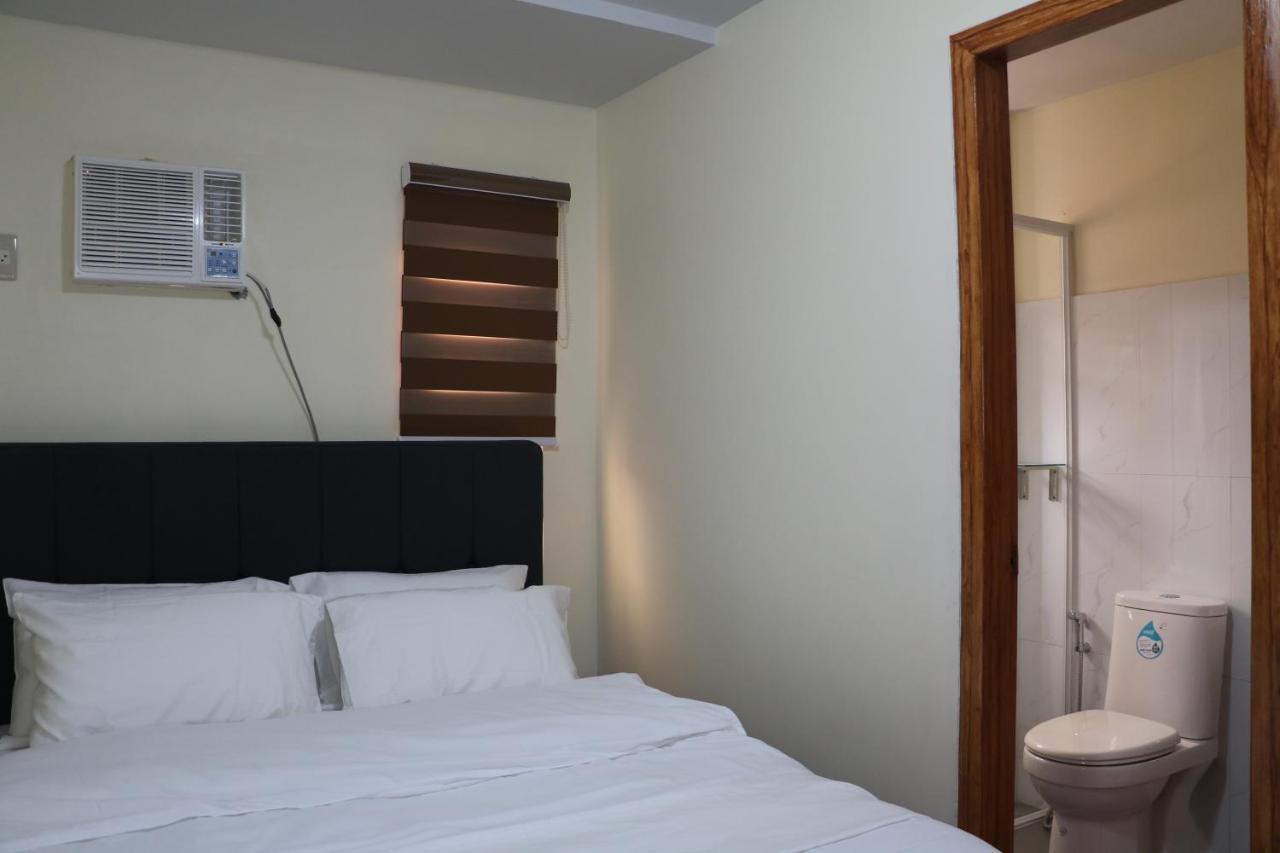 Anicia Guesthouse Rooms Paranaque City Extérieur photo
