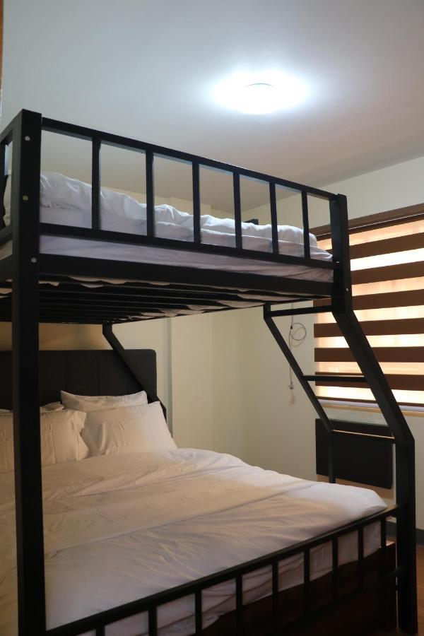 Anicia Guesthouse Rooms Paranaque City Extérieur photo