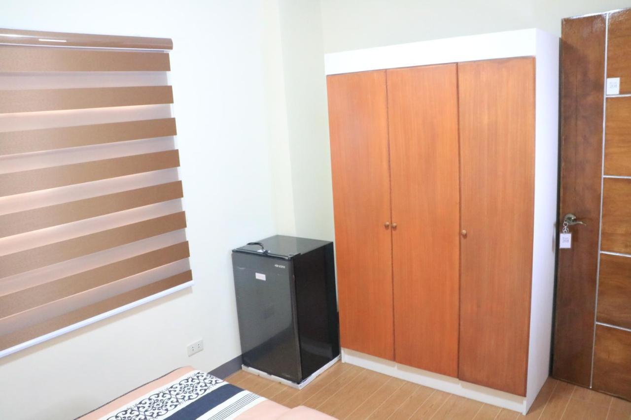 Anicia Guesthouse Rooms Paranaque City Extérieur photo
