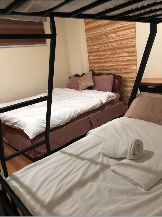 Anicia Guesthouse Rooms Paranaque City Extérieur photo